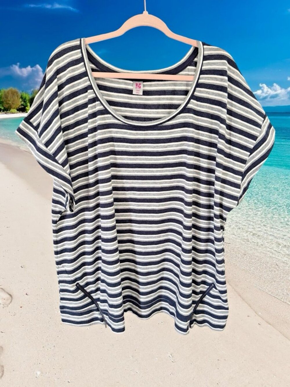 Lane Bryant Active Blue/Gray/White Striped Short Sleeve Top-Size 26/28